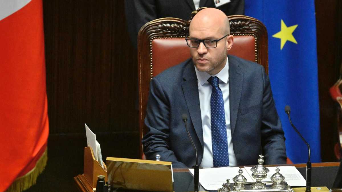 Immagine di L’antifascismo senza ipocrisie. Parla Lorenzo Fontana