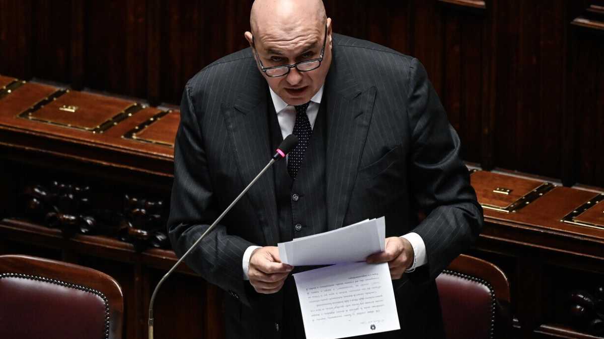 Immagine di Crosetto: “Vannacci candidato? Ha lo stesso senso dello stato di Salvini”