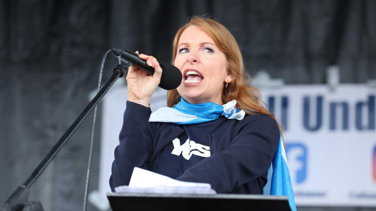 Immagine di Tormenti di Scozia: chi è Ash Regan, la deputata che può salvare o strozzare il governo