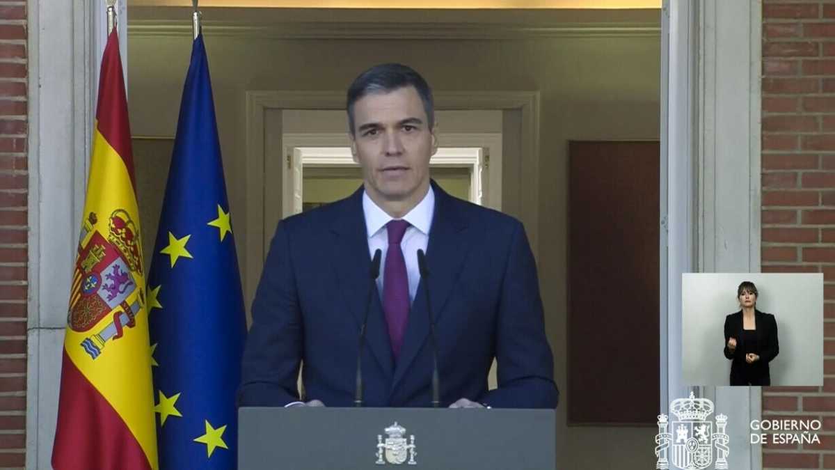 Immagine di Sánchez ha portato i sentimenti in politica e se n'è fatto vanto. La decisione di rimanere