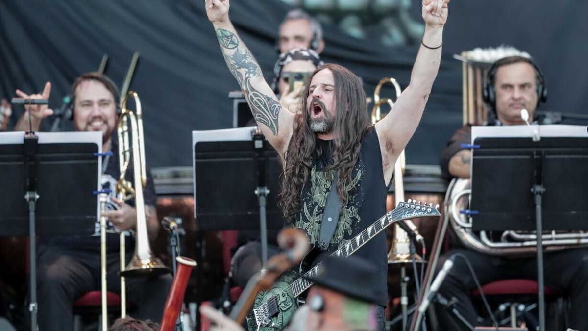 Immagine di Musica romantica per l'obitorio: i Sepultura