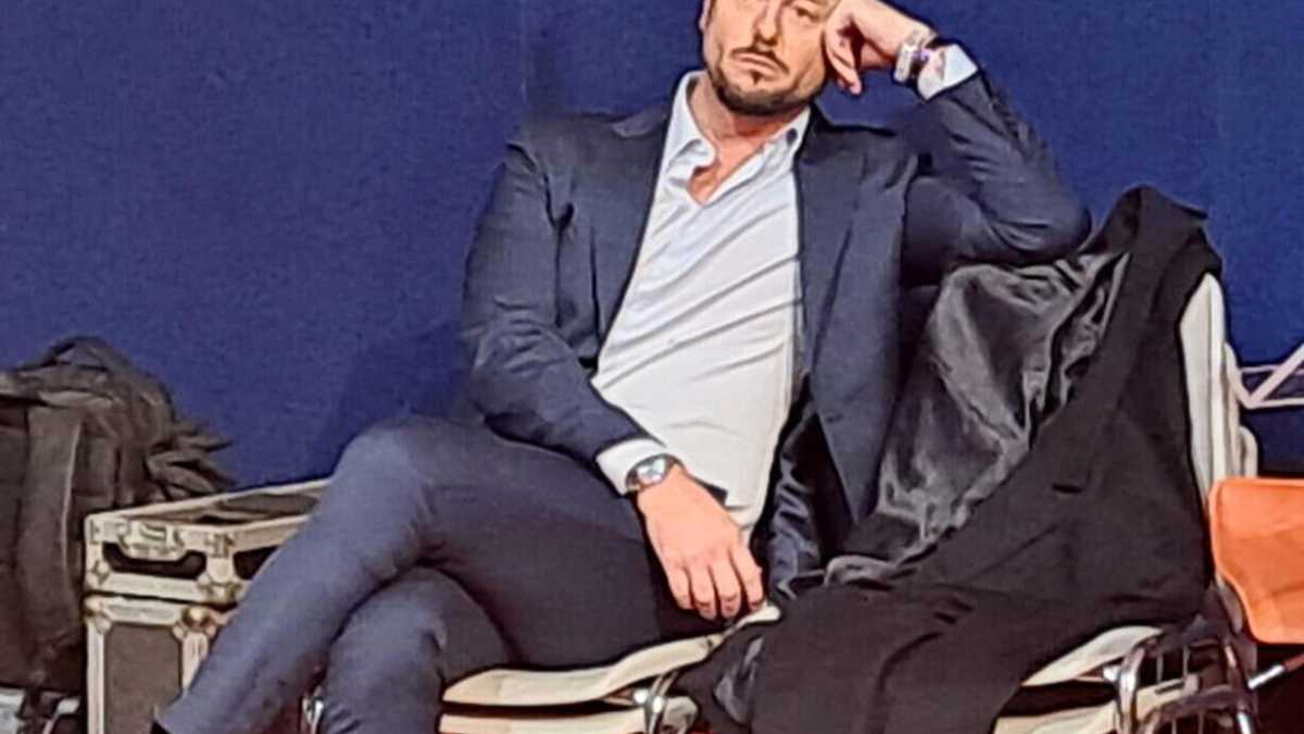 Immagine di Giambruno e il mistero delle auto: dopo la Porsche manomessa, spunta il furto della Cinquecento