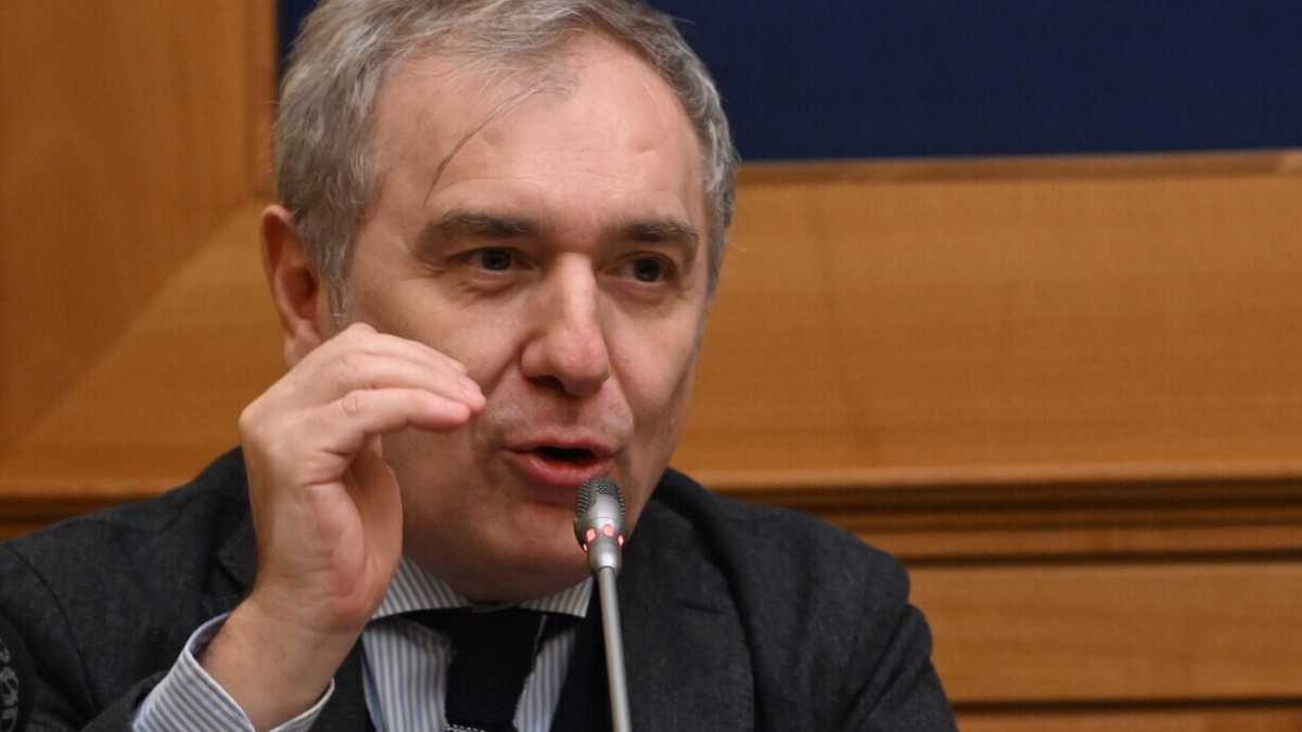 Immagine di "Con la separazione delle carriere indipendenza delle toghe a rischio". Parla Santalucia (Anm)