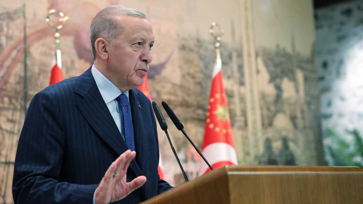 Immagine di Accusato di non odiare abbastanza Israele, Erdogan interrompe i commerci