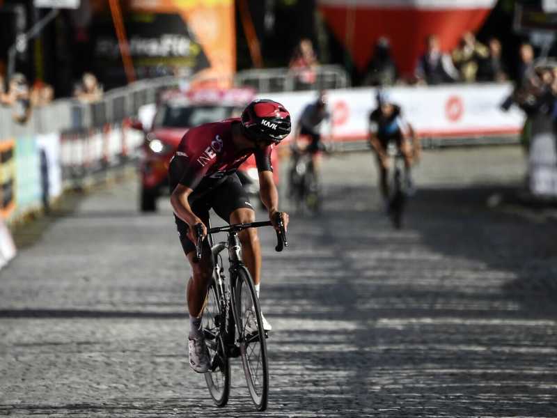 L'arrivo di Egan Bernal al Santuario d'Oropa al GranPiemonte del 2019 (foto LaPresse)