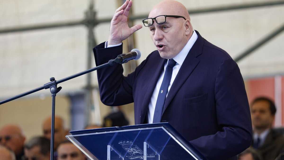 Immagine di Crosetto: "Se la Russia espugna Kyiv ci saranno conseguenze drammatiche"