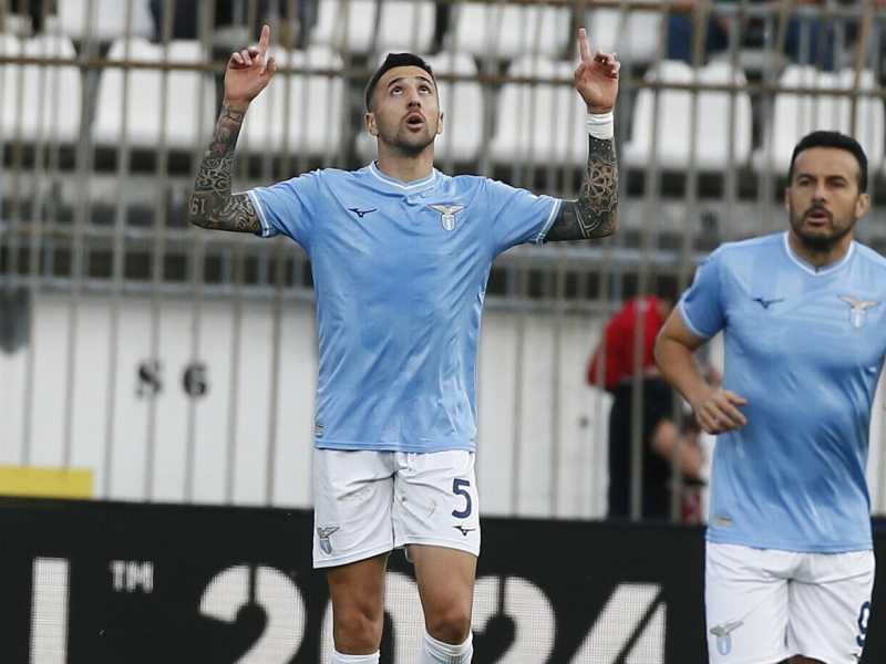 Il centrocampista della Lazio, Matias Vecino (foto LaPresse)