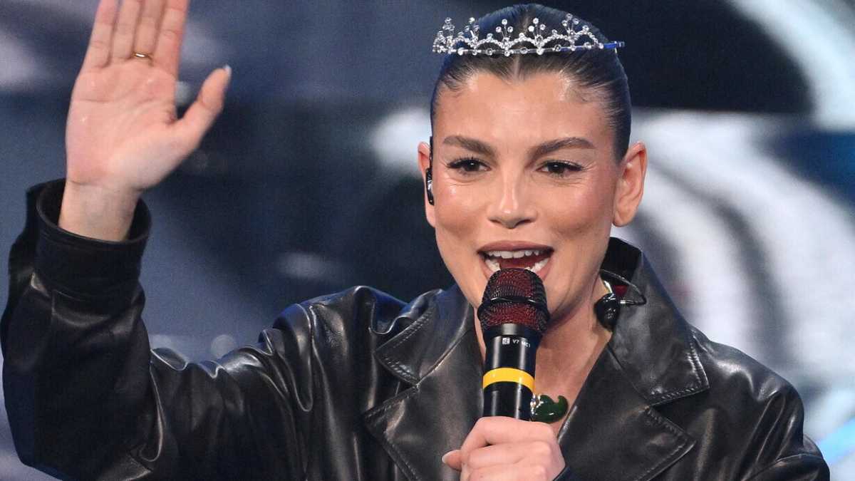 Immagine di La canzone più brutta (e la più bella) del momento