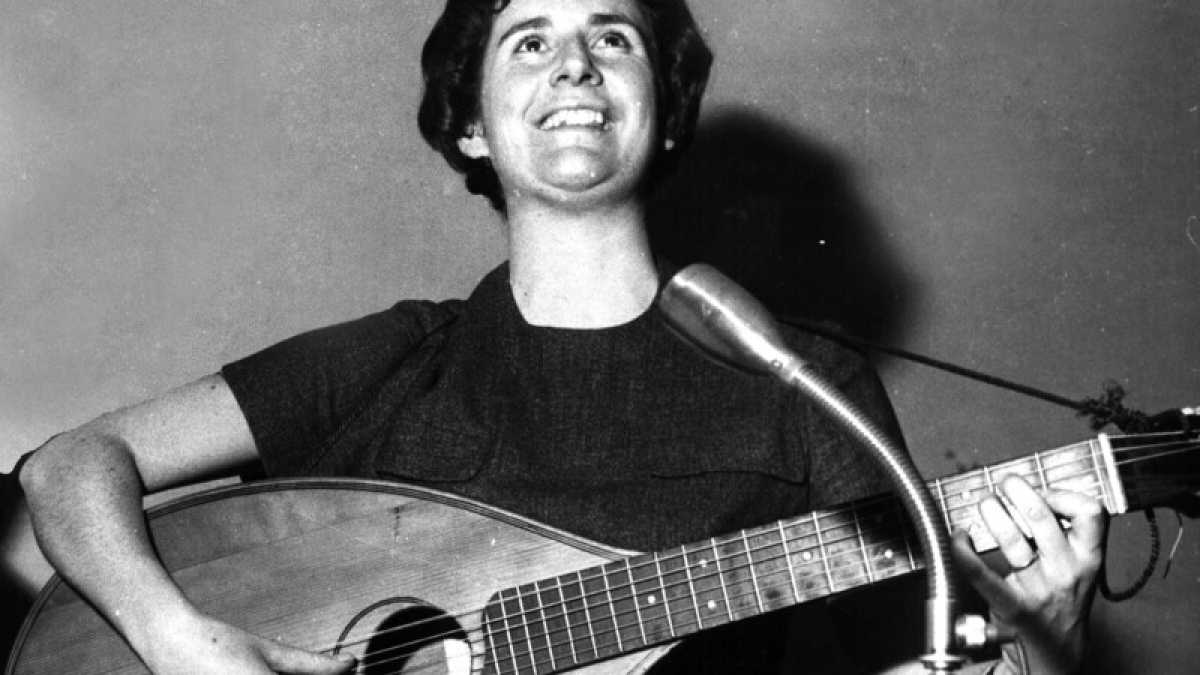 Immagine di Giovanna Marini e la memoria dovuta alla canzone popolare, pezzo della nostra storia