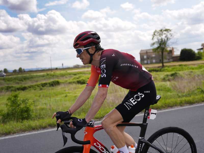 Geraint Thomas, capitano della Ineos Grenadiers al Giro d'Italia 2024 e principale rivale di Tadej Pogacar (foto LaPresse)