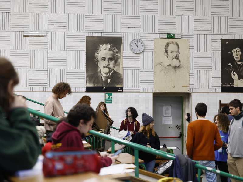 Studenti in un&rsquo;aula della Sapienza, a Roma (foto LaPresse)
