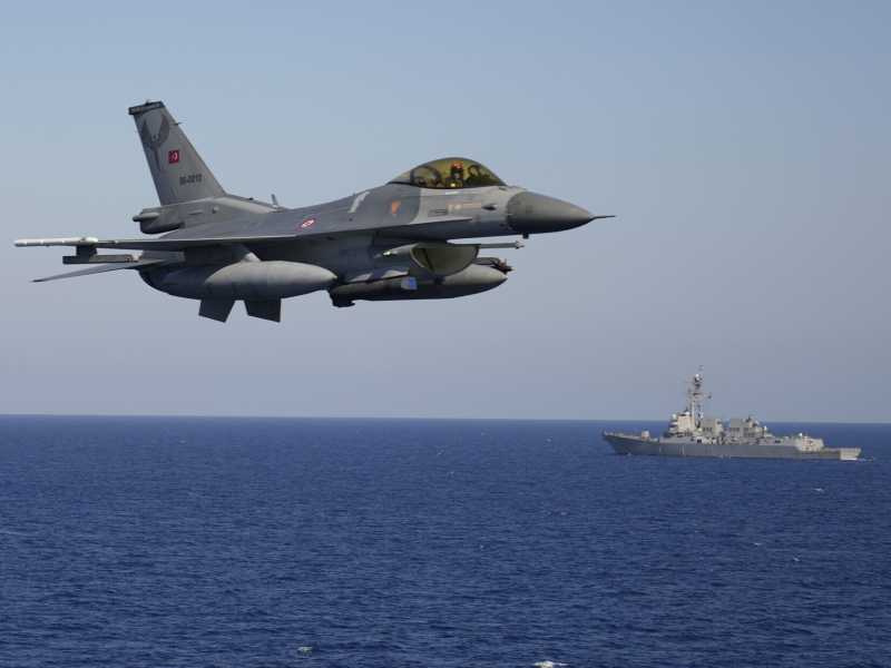 NATO, esercitazioni militari tra Mar Egeo e Mar Mediterraneo (LaPresse)<br />