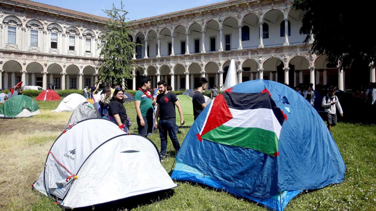Immagine di Statale, più voti meno tende contro Israele. La "acampada" che non convince gli studenti
