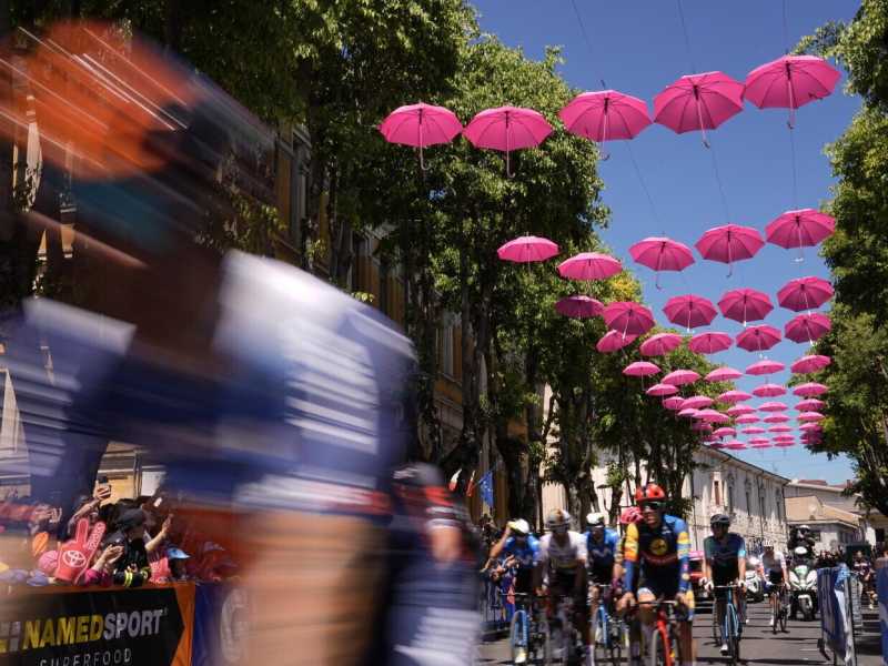 Il Giro d'Italia riparte da Pompei (foto LaPresse)