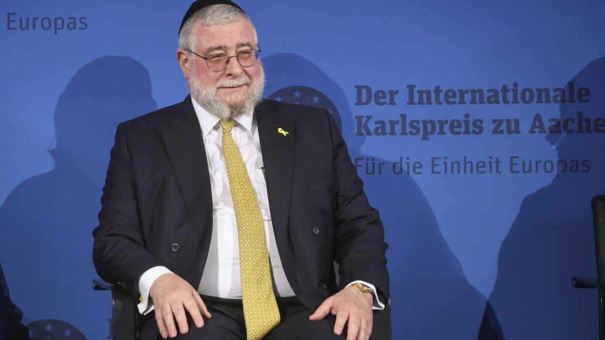 Immagine di Così l’odio antiebraico destabilizza l’Europa. Intervista al rabbino Pinchas Goldschmidt