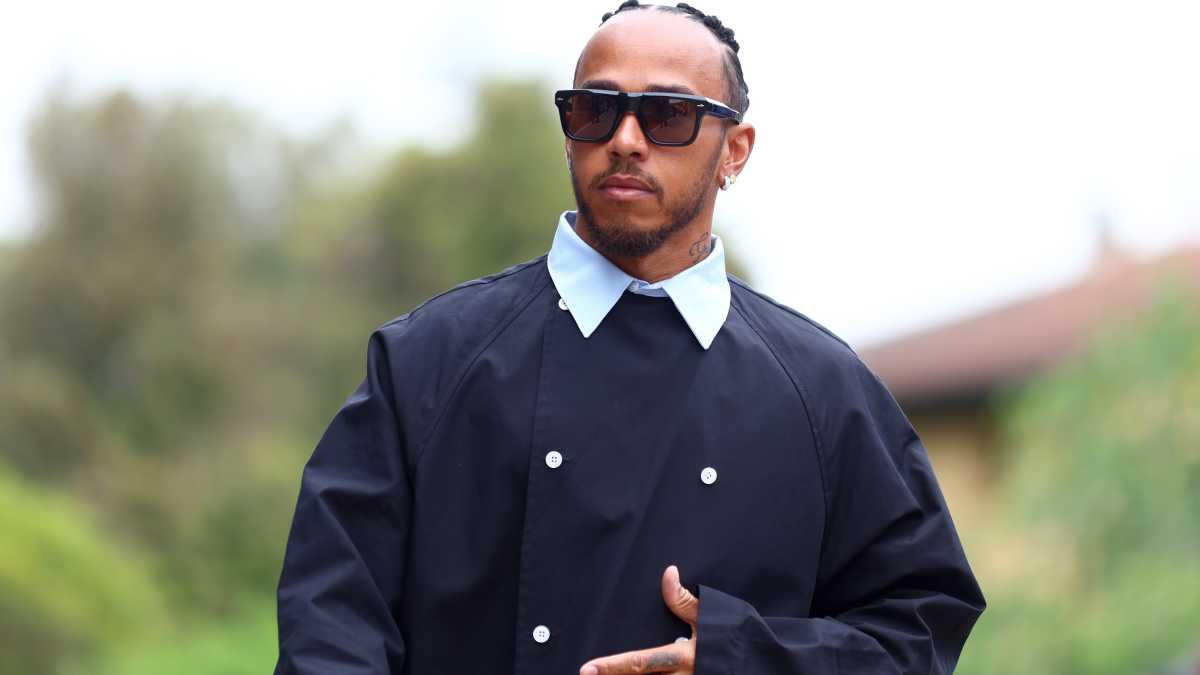 Immagine di Il primo weekend da ferrarista di sir Lewis Hamilton