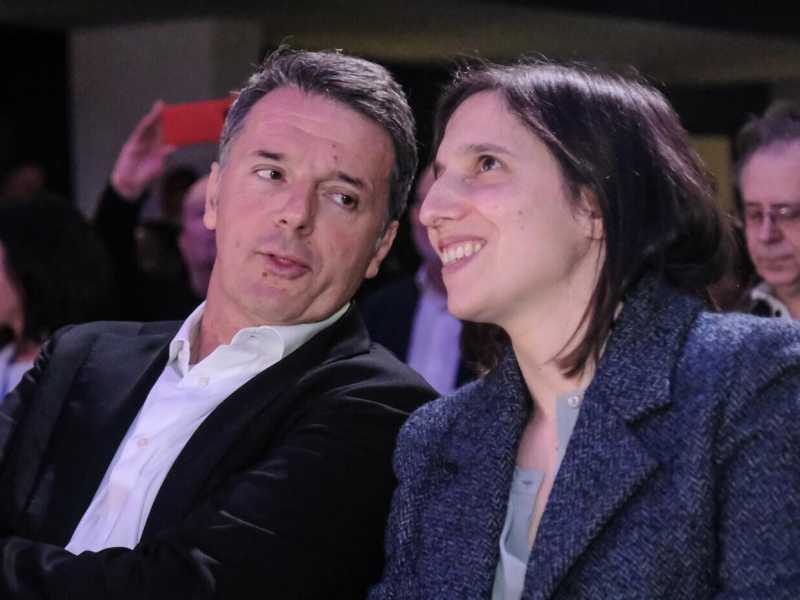 &nbsp;Matteo Renzi (&egrave; stato il suo governo a istituire il Jobs act) con Elly Schlein, segretaria del Pd (foto LaPresse) <br />