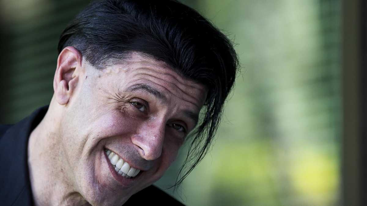 Immagine di Ezio Bosso raccontato da Francesco Libetta, che lo eseguirà a Roma