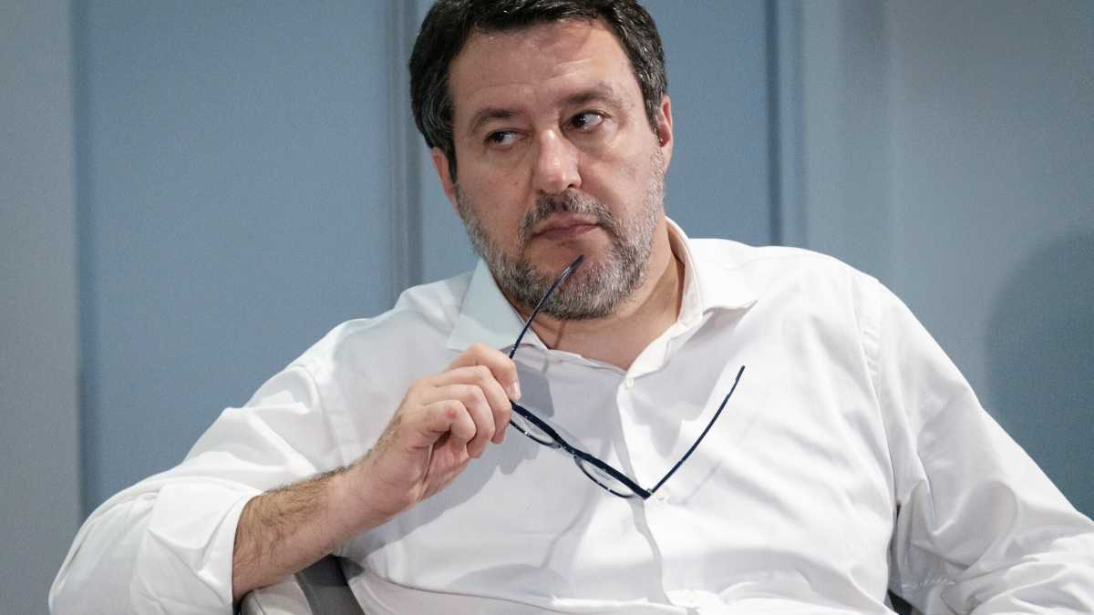 Immagine di Il leader della Lega scarica l’Afd e si riappacifica con Giorgia Meloni