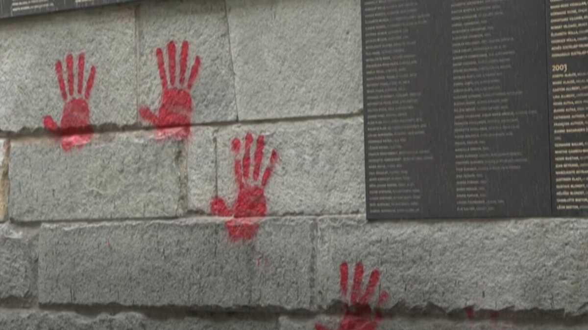 Immagine di C'è la Russia dietro alla vandalizzazione del Memoriale della Shoah di Parigi