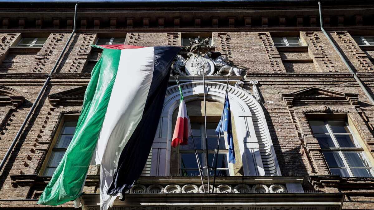 Immagine di Sermone contro Israele all'Università di Torino: la lettera all'Imam della professoressa Santus