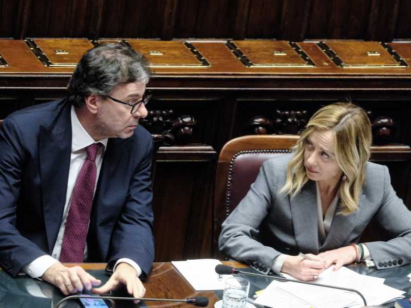 Meloni e Giorgetti - foto LaPresse