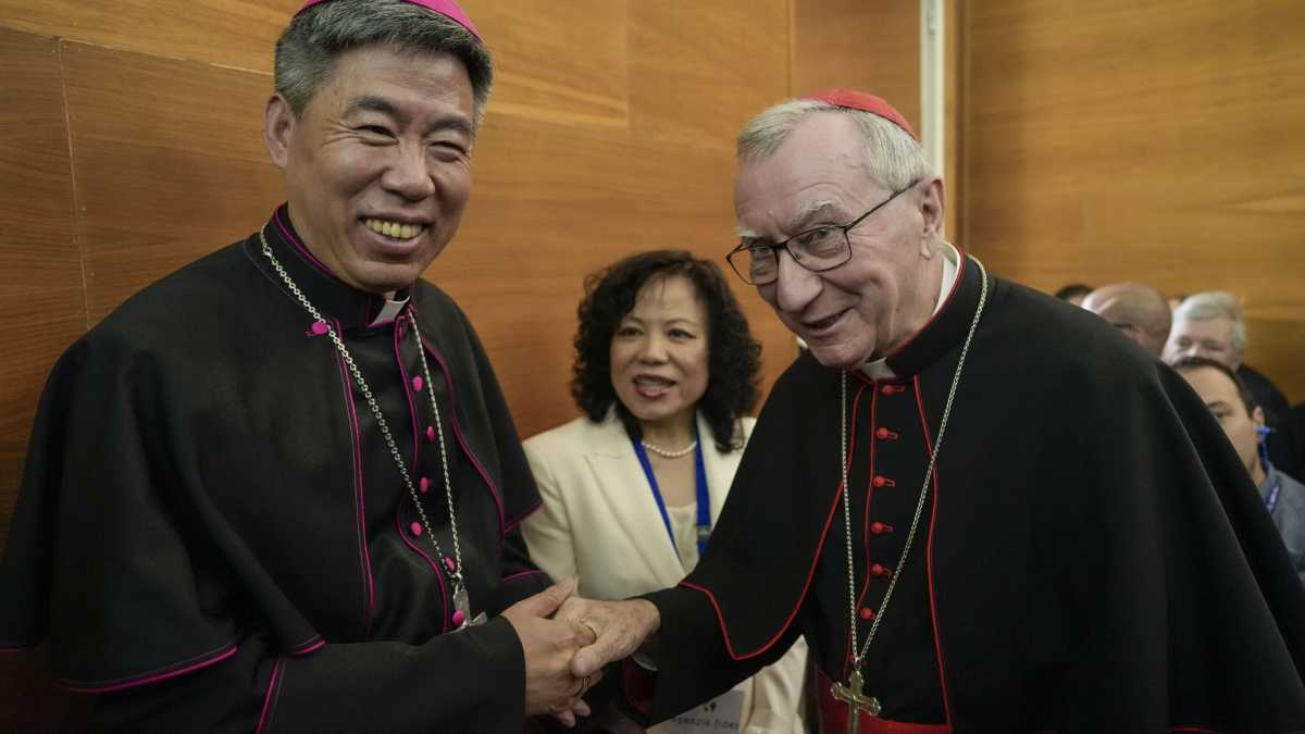 Immagine di Così la Cina detta legge al Vaticano