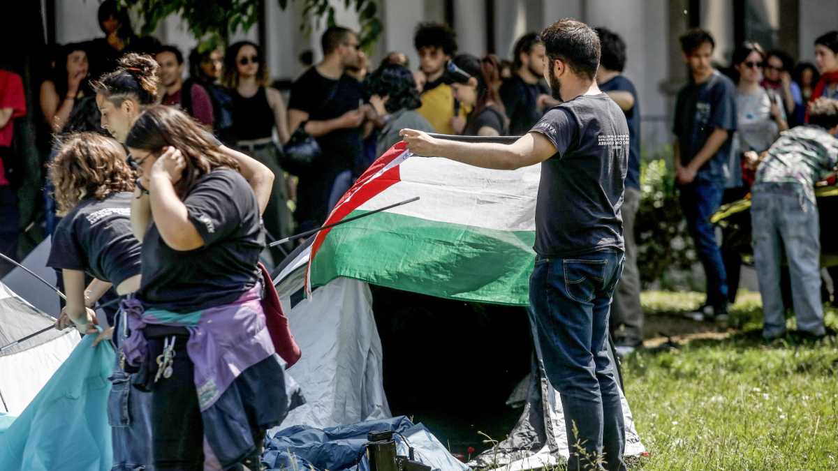 Immagine di C'è chi dice no al boicottaggio di Israele: le lettere di studenti e docenti contro la deriva pro Pal
