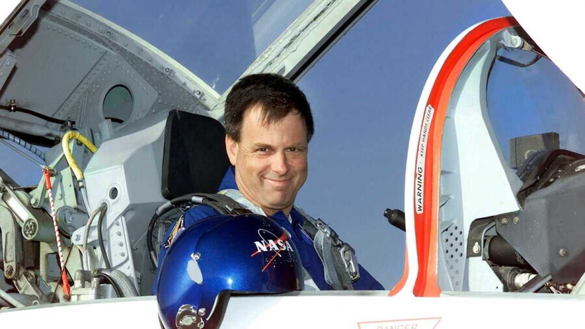 Immagine di Una storia di Dedalo e Icaro, due facce sorridenti: Ilan e Assan Ramon