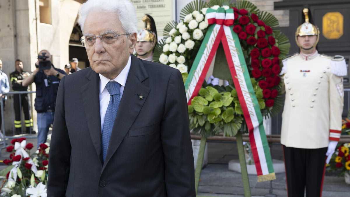Immagine di Mattarella per l'anniversario della strage di Piazza della Loggia: "Il terrorismo nero colpiva la democrazia"