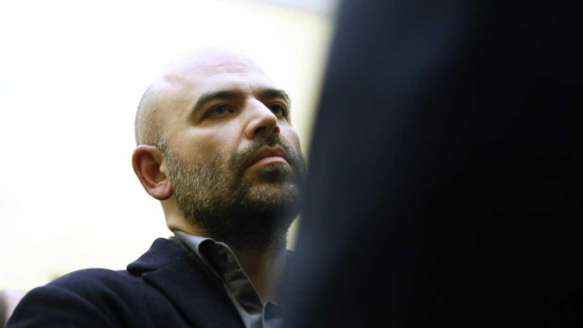 Immagine di Saviano “censurato” dal regime? Sono stati i suoi editori a scegliere di non portarlo a Francoforte