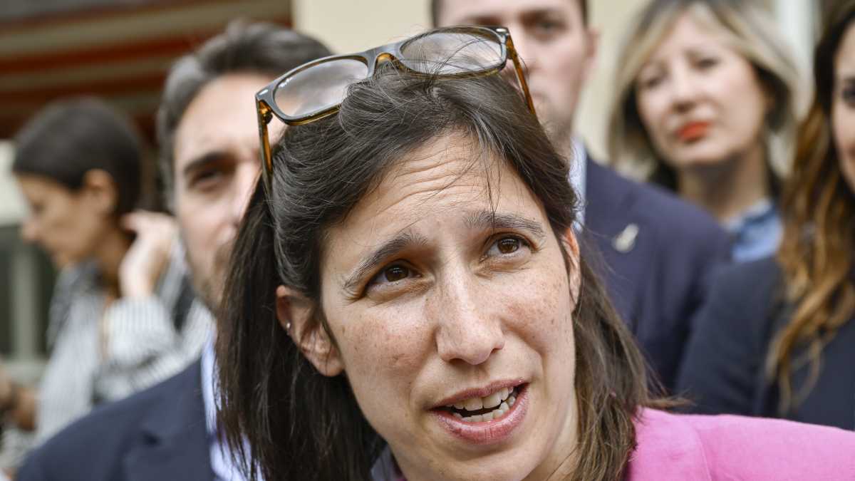 Immagine di Nei talk solo i candidati fedeli a Schlein: ecco la tv Ellyssima
