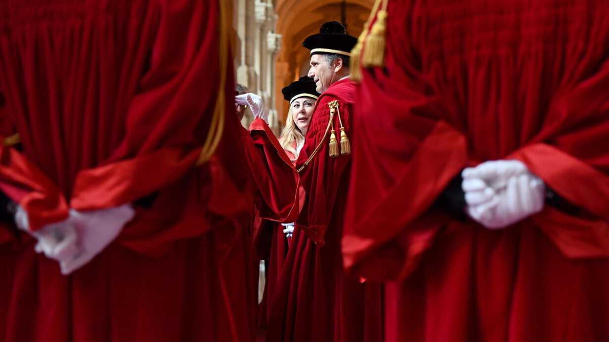 Immagine di Perseguire il giusto processo non è eversione ma significa rispettare la Costituzione