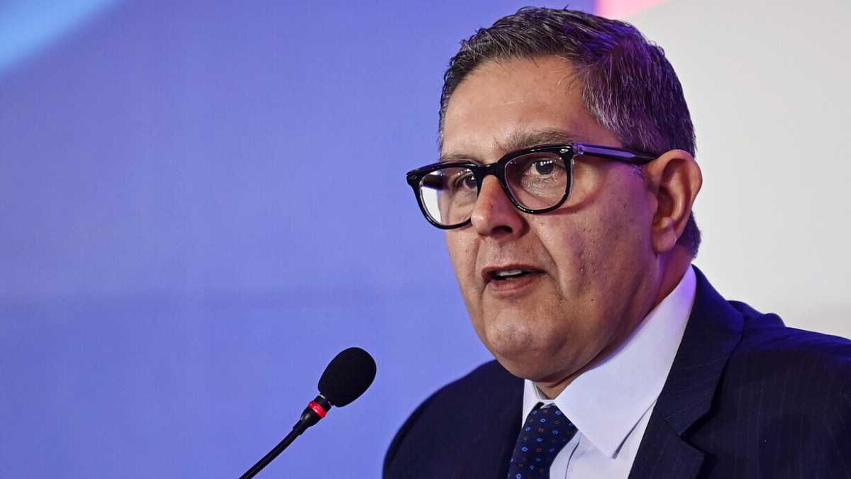 Immagine di Toti: "Sempre agito nell'interesse pubblico". E allontana le dimissioni