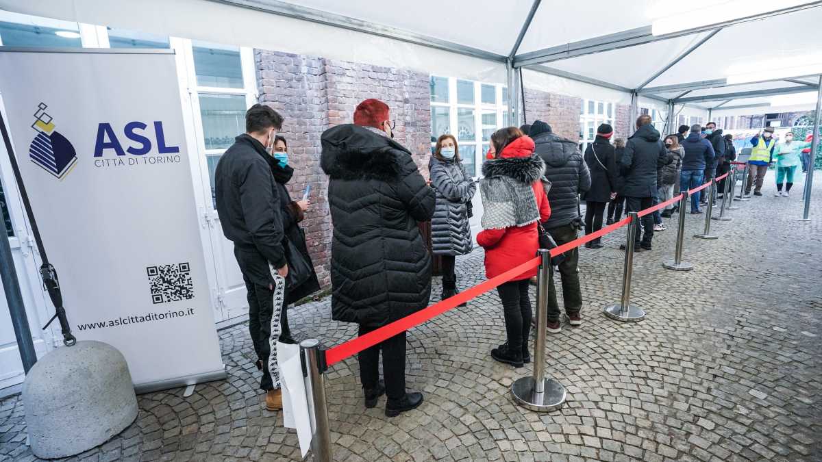 Immagine di Mosse elettorali utili e popolari