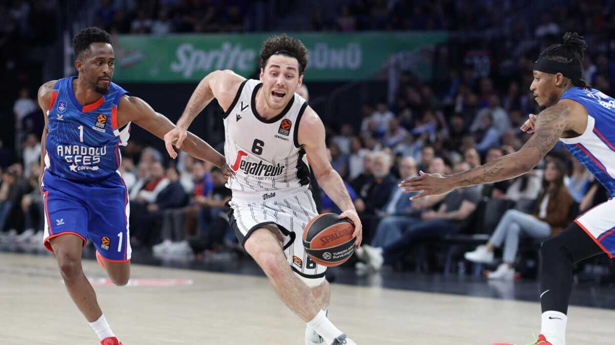 Immagine di Il centro di gravità permanente della Virtus Bologna, Alessandro Pajola