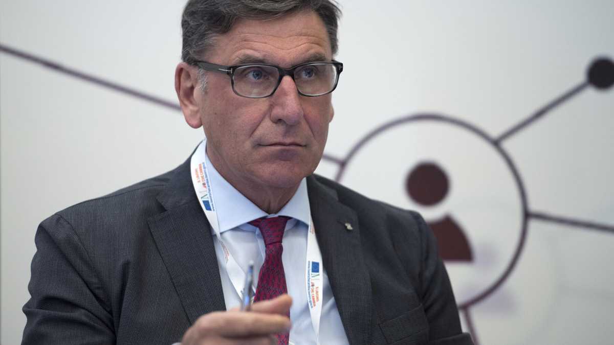 Immagine di L’Italia, l’Europa e la difficile via verso la sostenibilità. Parla il presidente di Conad