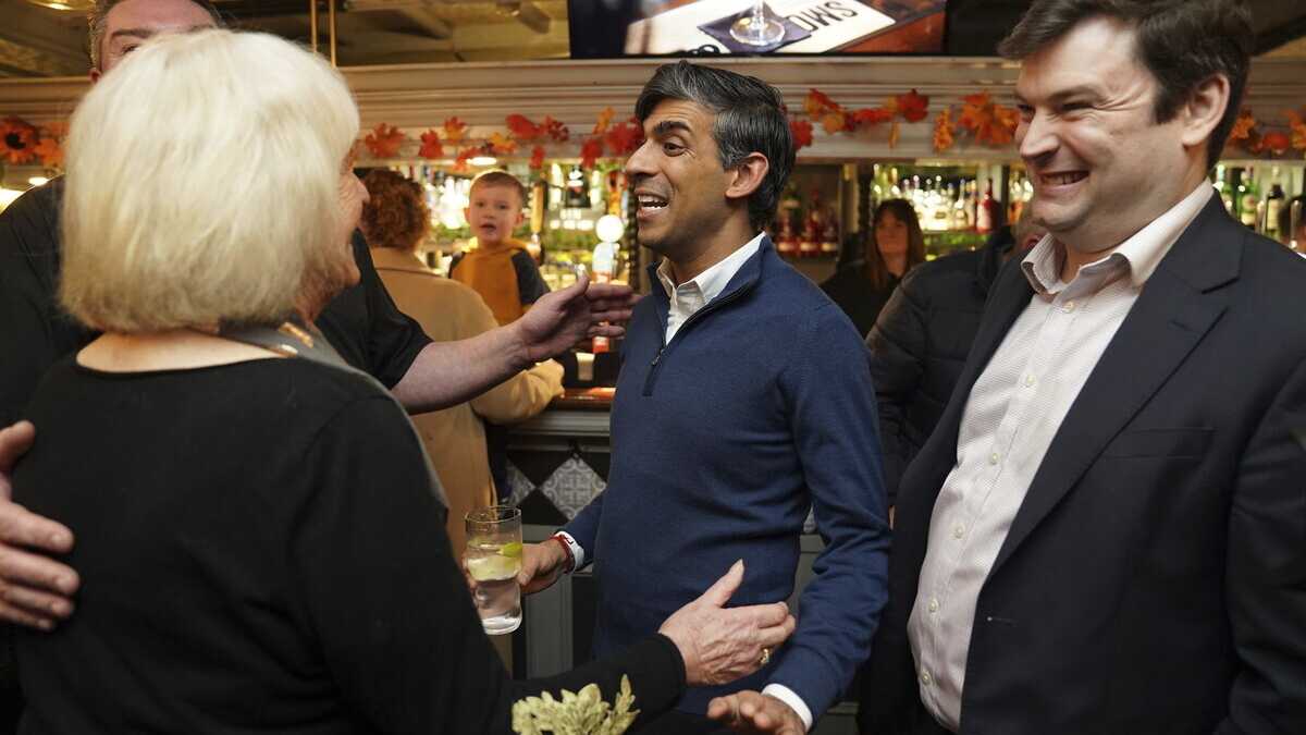 Immagine di In Inghilterra c'è un candidato conservatore, laburista, liberale, faragista e verde