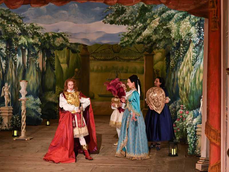 27 giugno 2018, Germania, Gotha: l'ensemble della serenata "Marc Antonio e Cleopatra" suona al teatro Ekhof al castello di Friedenstein. (Getty Images) <br />