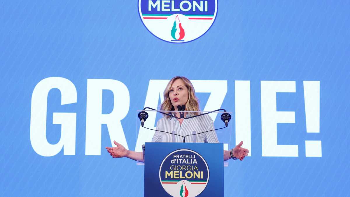 Immagine di Per Meloni il cielo è sempre più blu: "Pronta a cogliere il segnale degli elettori"