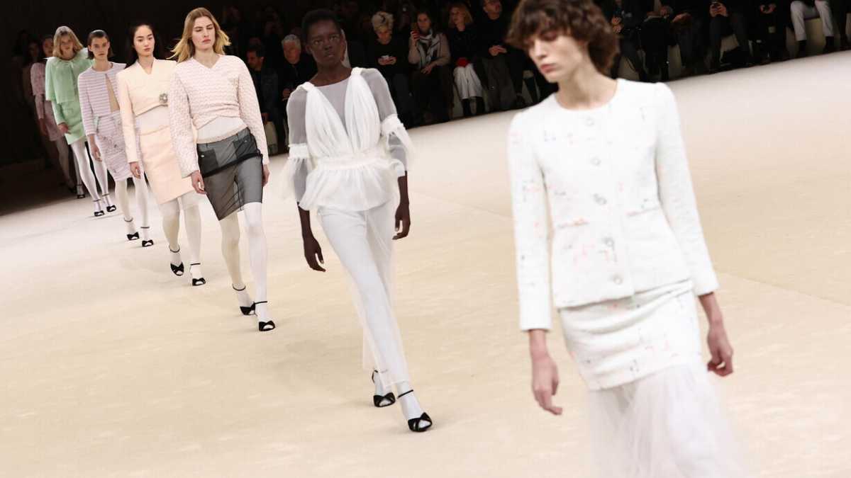 Immagine di Girotondo tra le mode che abbiamo amato e abbandonato