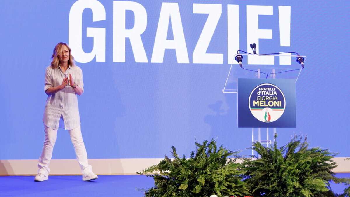 Immagine di Meloni va al G7 in Puglia sotto steroidi (elettorali)