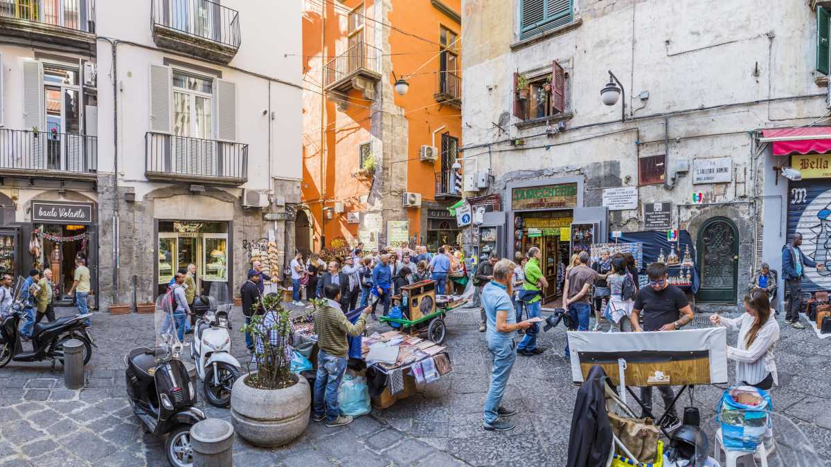 Immagine di Il brand non bagna Napoli