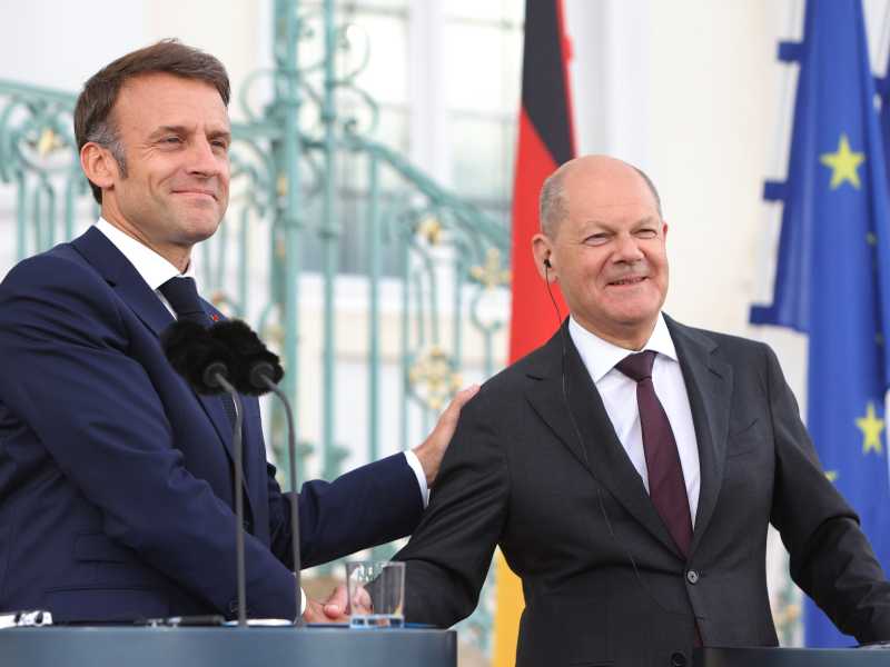 Emmanuel Macron e Olaf Scholz - foto via Getty Images