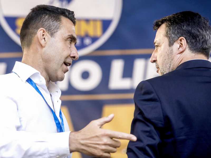 Salvini perde a Pontida ma si salva grazie a Vannacci: "La vecchia Lega è superata"