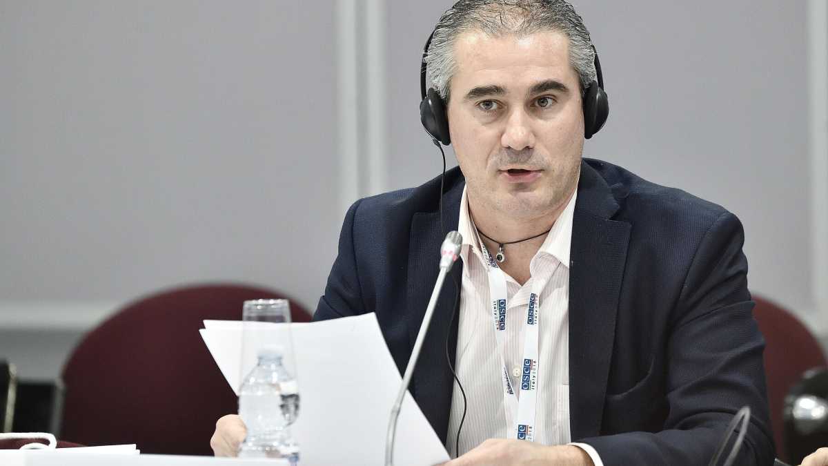Immagine di "Lombardia e Veneto stuprate da Salvini". Parla il leghista Grimoldi