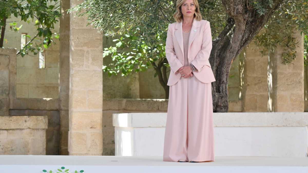 Immagine di Nel G7 che abbraccia l’Ucraina c’è un falso giallo sull’aborto