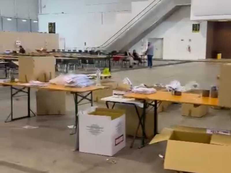 Caos elettorale a Roma, il direttore generale del Comune era in ferie sulla Via Francigena: "Mi ero già organizzato"