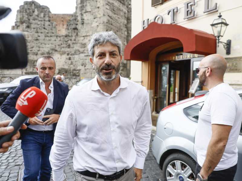 Roberto Fico (LaPresse)