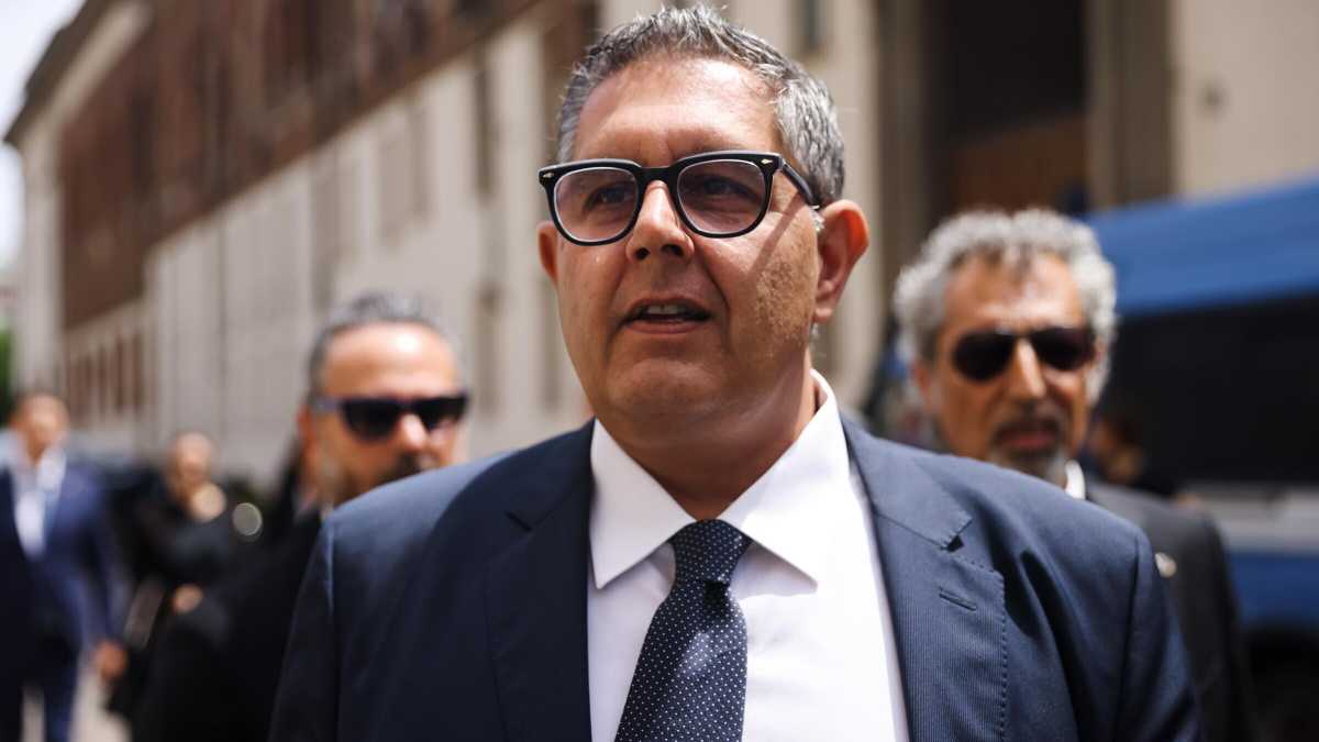 Immagine di Toti sfida le toghe: non si dimette e vuole incontrare i politici